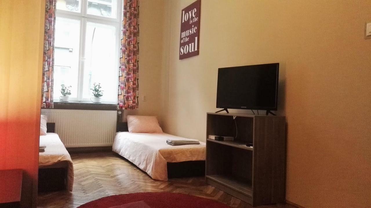 Libroom Krakow Luaran gambar